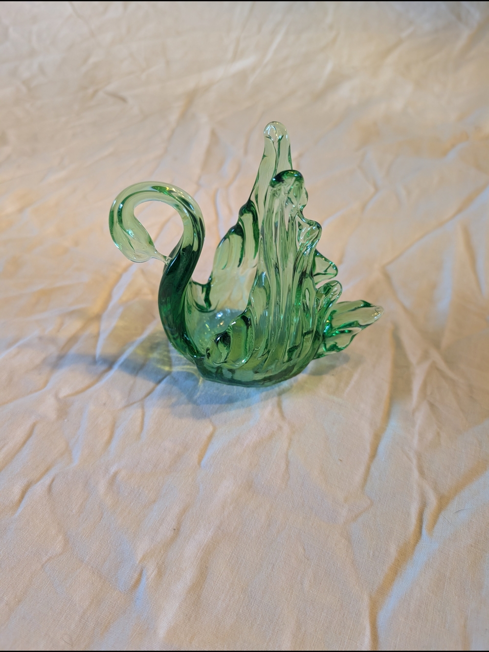 2/50$ Chalet Green Glass Swan Figurine